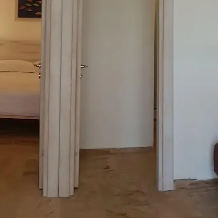 Hotel No 111 Boutique Golturkbuku
