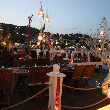 No 111 Boutique Hotel Golturkbuku